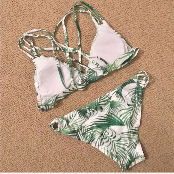 Green and White Leaf Print Strappy Bikini - Picture 2 of 4